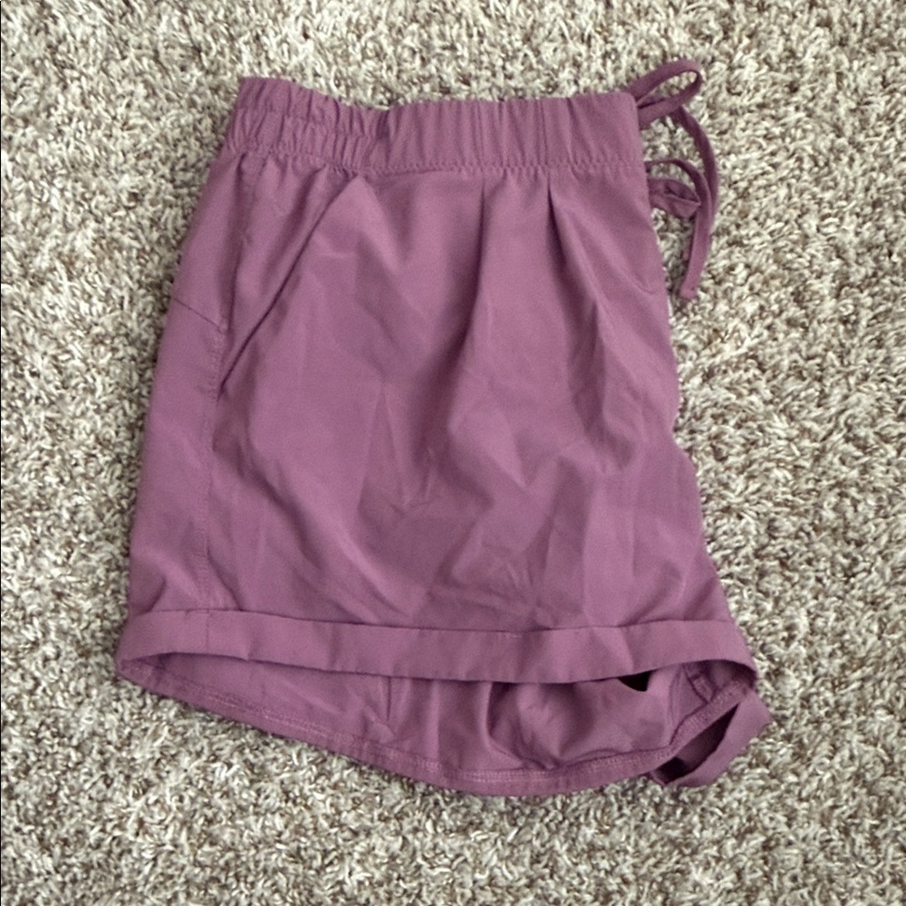 ZYIA Women's Summer Shorts - Picture 3 of 3